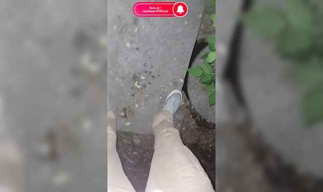 The most powerful jizm-shot at night on the street