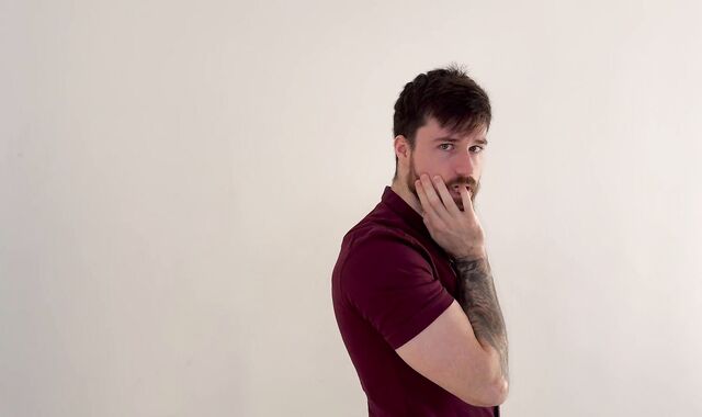 found lamppost corded strangers stag Feminization