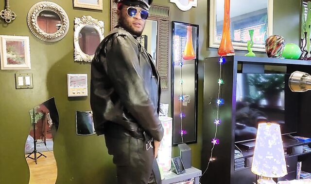 LEATHER JACK! Kennie Jai drains in leather and finishes off for you!