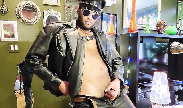 LEATHER JACK! Kennie Jai drains in leather and finishes off for you!