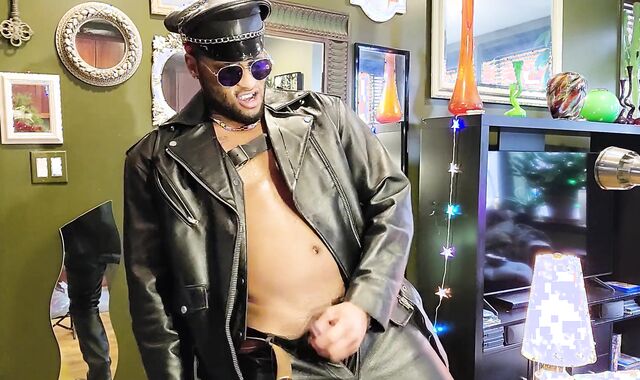 LEATHER JACK! Kennie Jai drains in leather and finishes off for you!