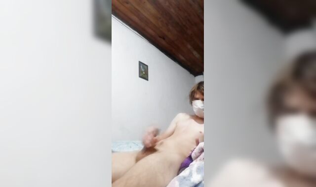 YOUNGSTER MILKING AND MUNCHING HIS OWN JIZZ