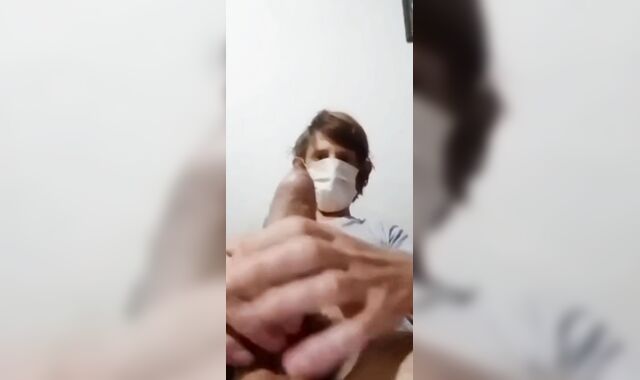 YOUNGSTER MILKING AND MUNCHING HIS OWN JIZZ