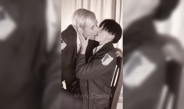 Aot Eruri Fag Teaser Erwin x Levi