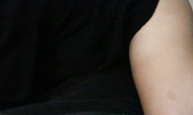 Femboy Uses Cushion For Gusto