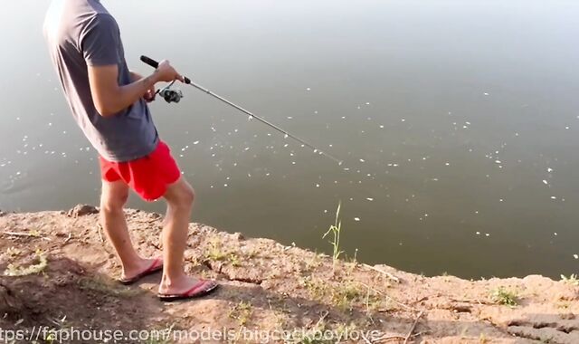 Showcased a cock to the drivers of a random lad athlete with a thick weenie pulverized on the highway.