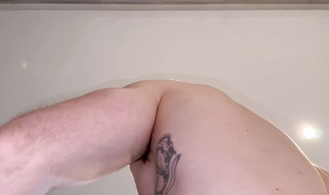 unsuspicious big douche brush trap