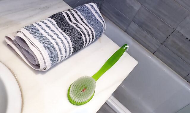 unsuspicious big douche brush trap