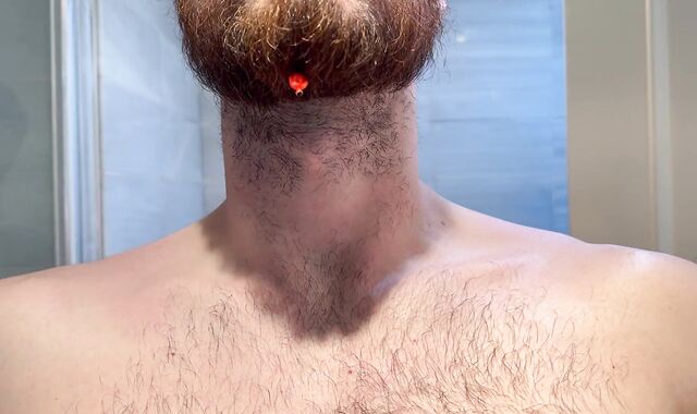 unsuspicious flexing gigantic total bod idolize