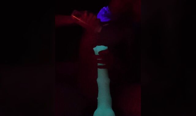 Candle Light Pony Stiffy and Urinate