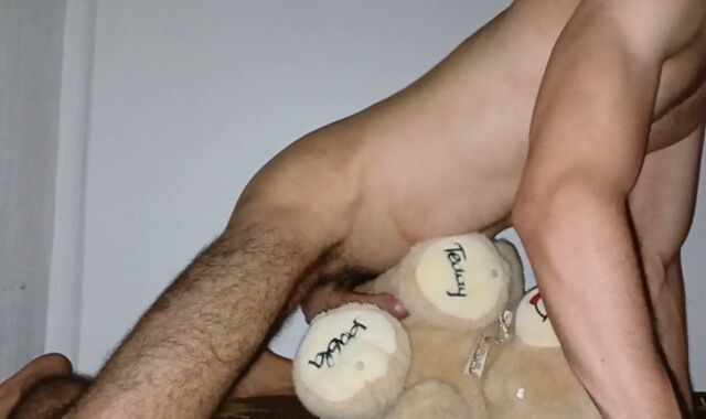 First-timer Man Pulverizing TeddyBear Until Ginormous Pop-shot – 2K HD