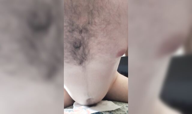 Litri di sborra in primo piano