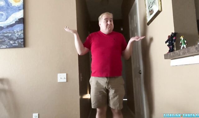 TicklishChubs: Kwisatz globs his manhood mayo while dom Matt milks his meat