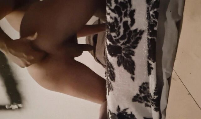 I enjoy to demonstrate how uber-sexy i truly am hehe I would enjoy to get poked with some big black cock