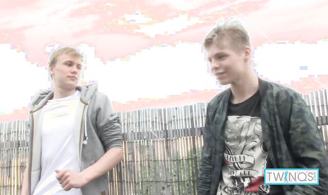 Crazy Sweeties Liam P And James T Gargle Their Hefty Stiff Beefsticks!