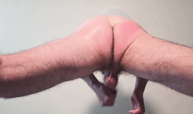 YOUTHFUL MAN MASTURBATING - Awesome Sight from Below