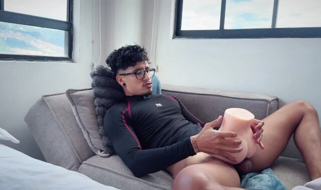 SUDADO DE GYM! Que rico llegar de entrenar y clavar backside