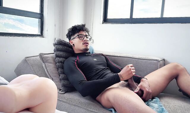 SUDADO DE GYM! Que rico llegar de entrenar y clavar backside