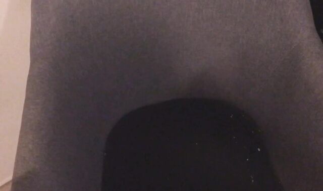 Peeing all over my Room (With Slow Mobility Replay)