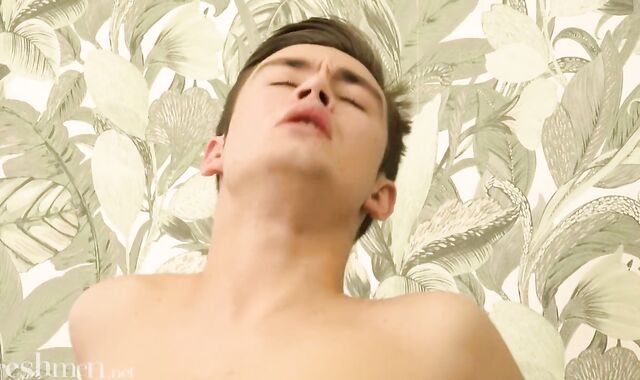 Jock Tears up Youngster Without a condom