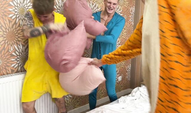 Lad three way - card game turns into hard-core plumbing of nice men