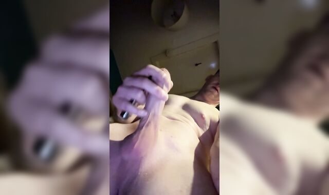 Observe me get to 8” on my onlyfans