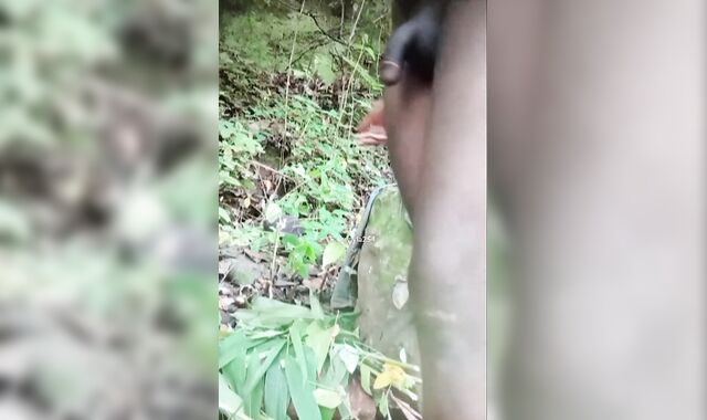 Highly insane African man sphincter fingerblasting and splashing
