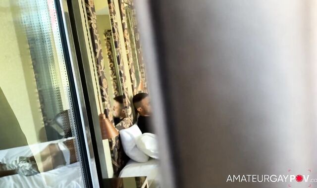 AmateurGayPOV: Klein's Barred Game