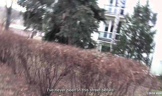 Czech Hunter: Impatient Display-off with a Lovely Physique