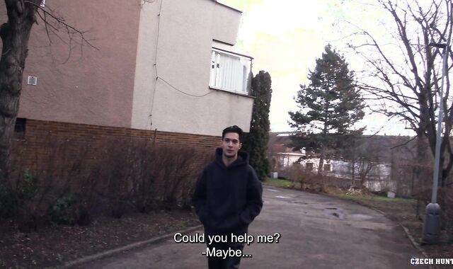 Czech Hunter: Impatient Display-off with a Lovely Physique