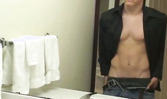 Next Door Masculine: Scoring With The Ambling Adonis