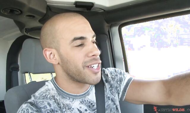 Austin Wilde: Jerking Austin Wilde's Bulky Exterior