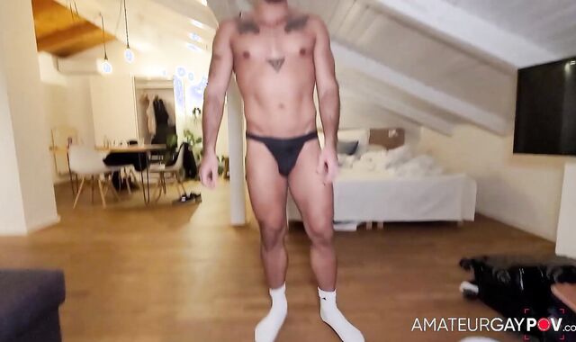 AmateurGayPOV: Jay's Weak Night Warms Up