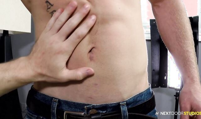 Next Door Audition: Country Stud Takes a Rail