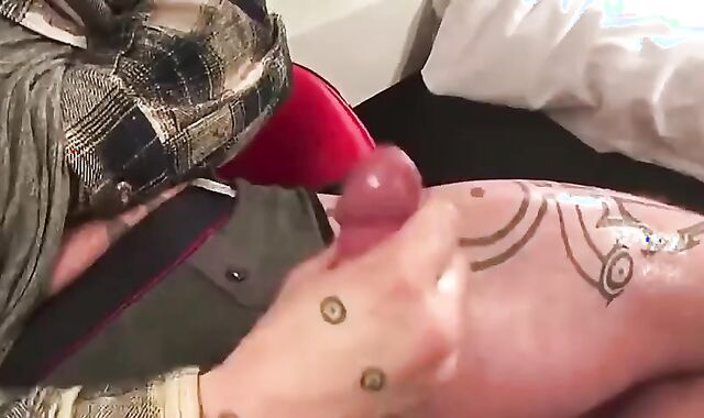 Wanking nubiles eighteen