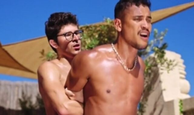 That ravishing nude Bottom Sure Knows How To Satiate A good-sized pipe