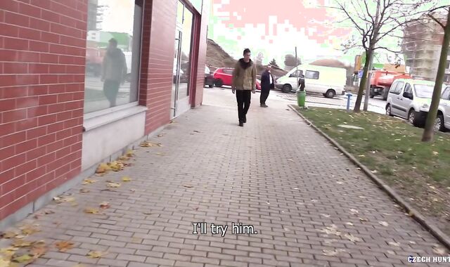 Czech Hunter: Nature's Call For 2 Fags