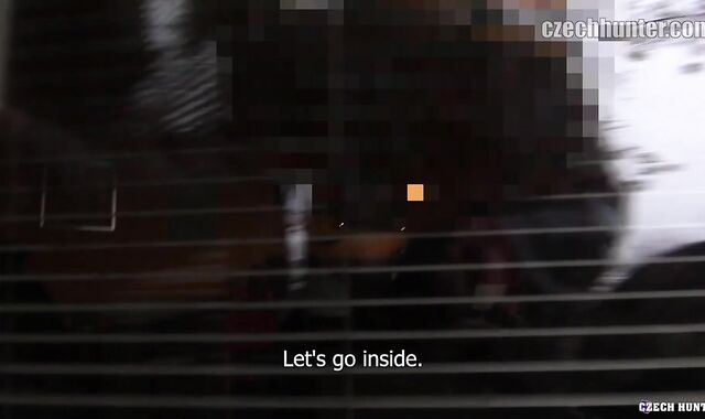 Czech Hunter: Nature's Call For 2 Fags