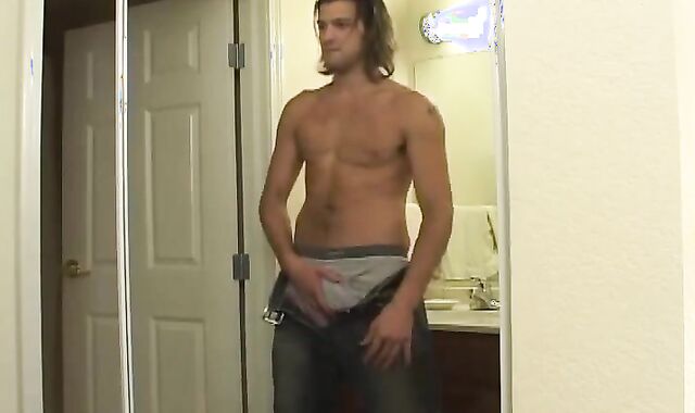 Next Door Masculine: Beefy Kaleb's Exercise Secrets