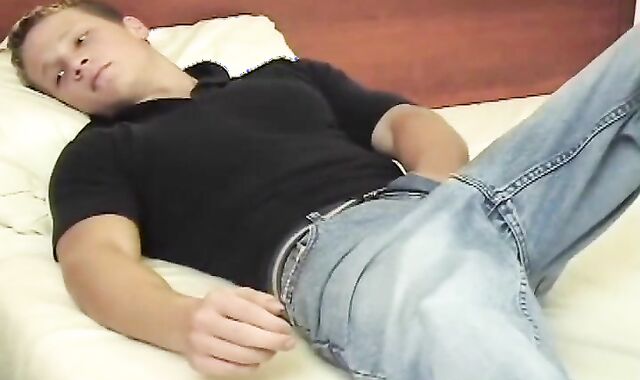 Next Door Masculine: Pulverizing Out With Shawn