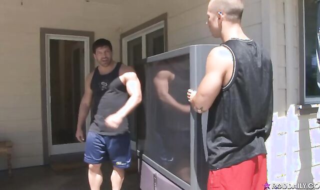 Pecker Daily: Inches of Elation: Lollipop and Vince