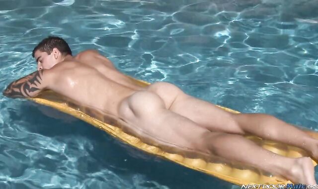 Next Door Masculine: Jungle Enthusiasm with Tyler Torro