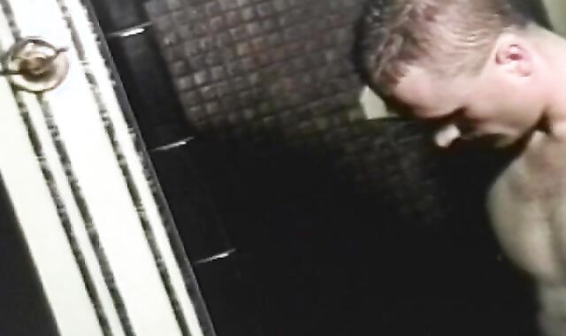 Fuck-fest in the douche