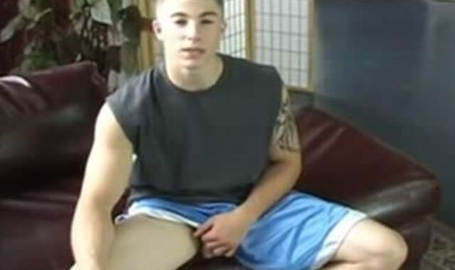 Muscle ramrod Puts On A Display