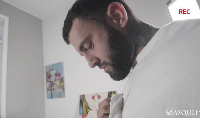 masqulin: Recruiting Fit and Flirty Starlen