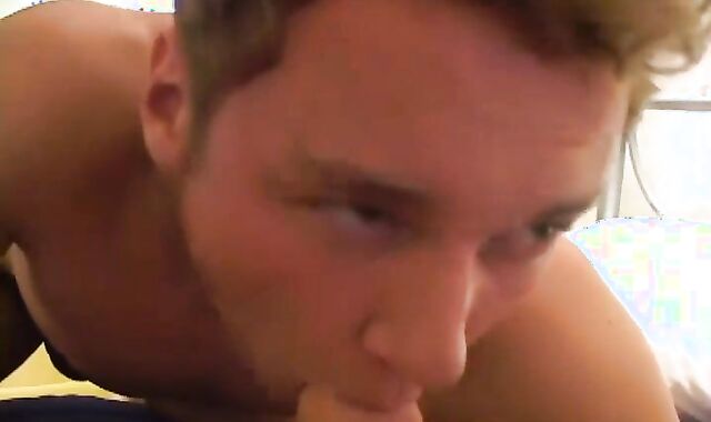 Next Door Mates: Reed's 8'' Fucks Thru Delvaux's Crevice