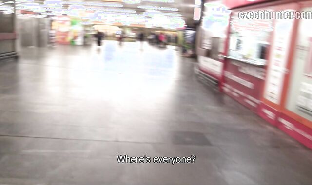 Czech Hunter: Hunting in the Rain for His Seduction