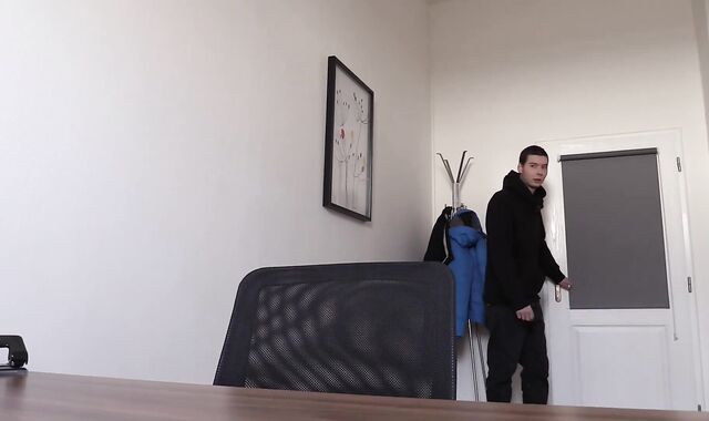 Messy Scout: Unwrapping the Potential of a Designer