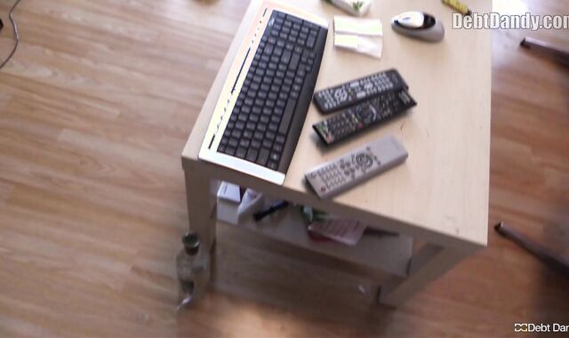 Debt Dandy: Debt-ridden Slovak in Prague: Currency for Romp