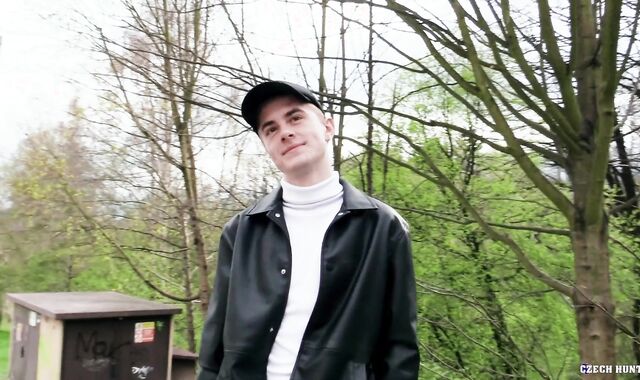 Czech Hunter: Waiter's Very first Taste of Fat Stiffys